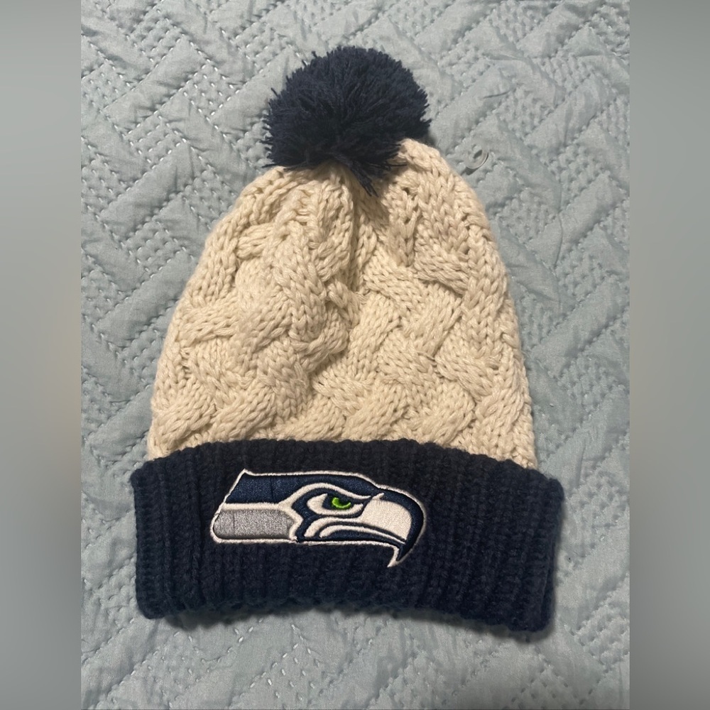 Seattle Seahawks NFL Team Apparel Womens Winter Hat O/s